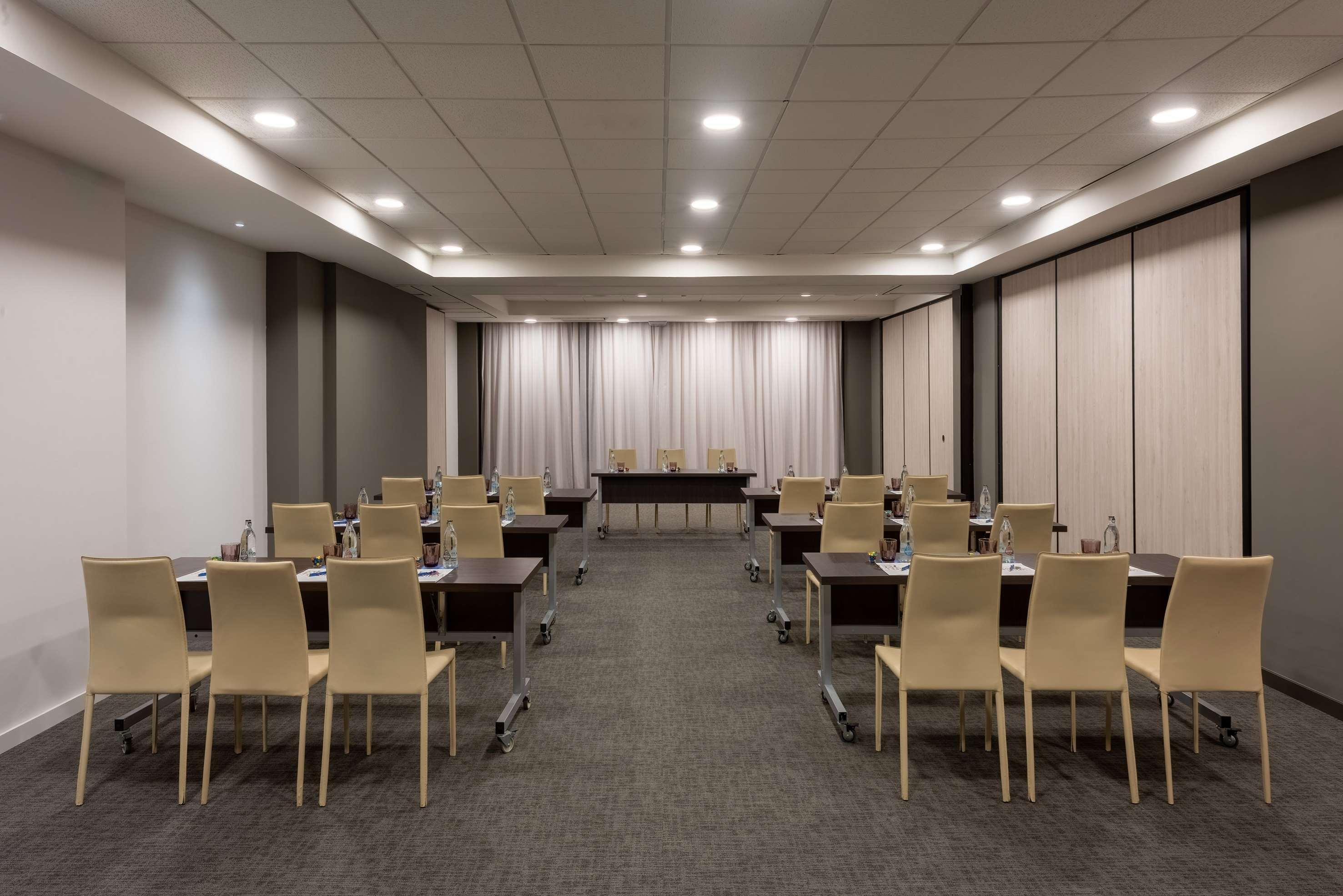 Mercure München-schwabing 3*