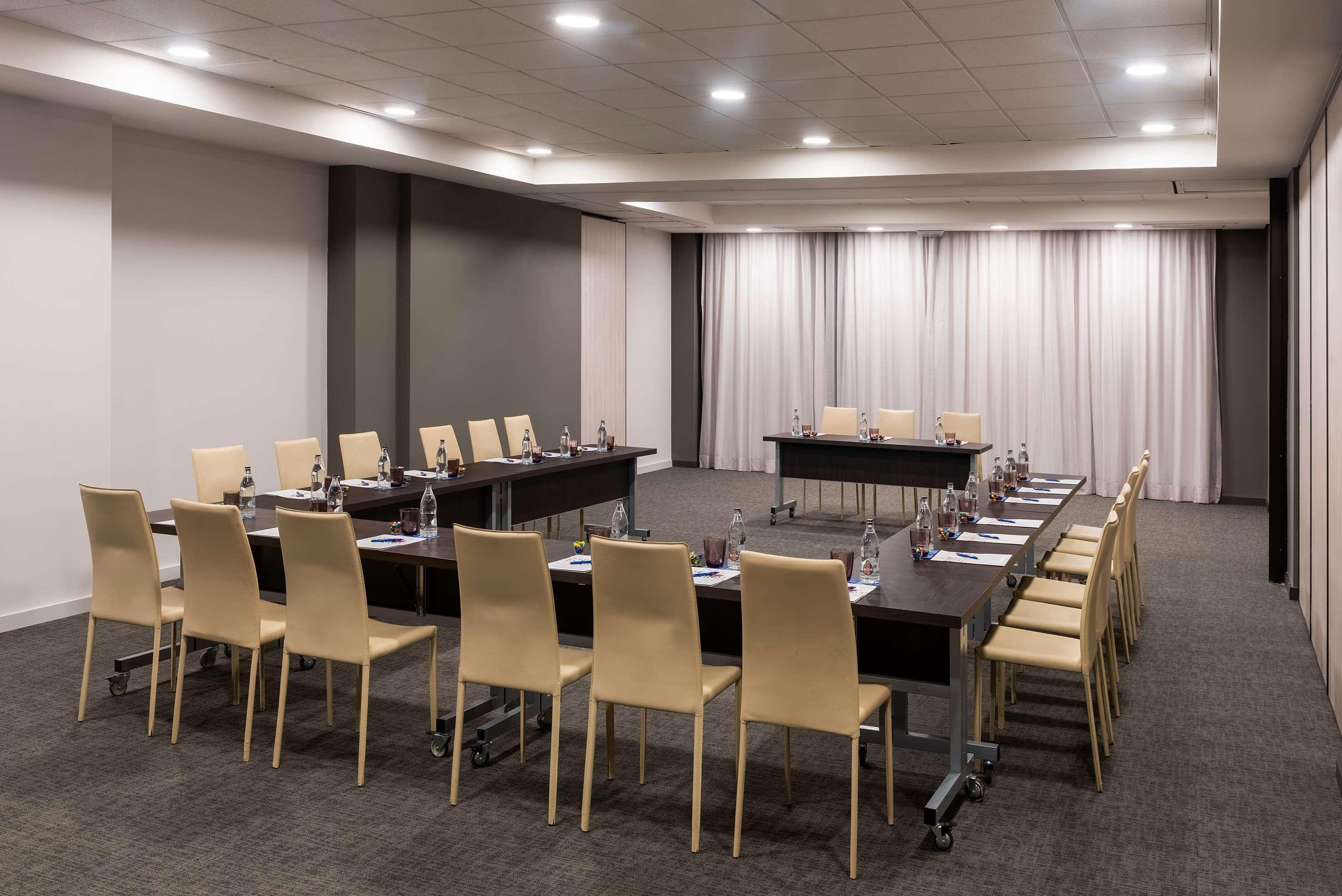 Mercure München-schwabing 3*